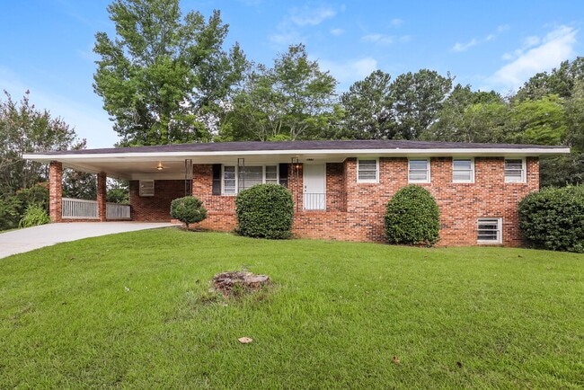 Building Photo - 7487 Grayson Dr