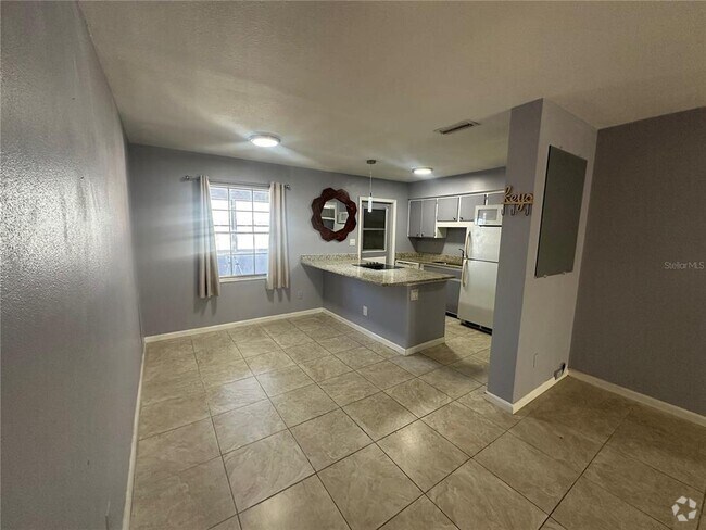 Building Photo - 4507-4509 9th St W Unit 8 Rental
