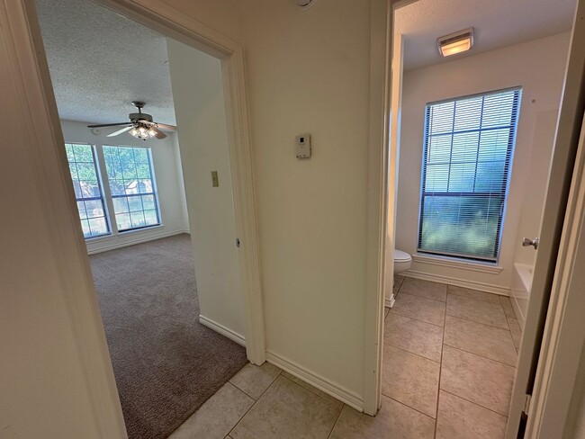 5885 Creek Side Circle
