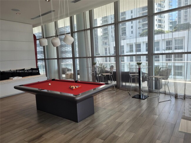 Building Photo - 1100 S Miami Ave Rental