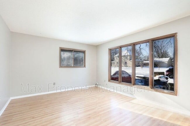 Photo - 3919 SW 3rd St