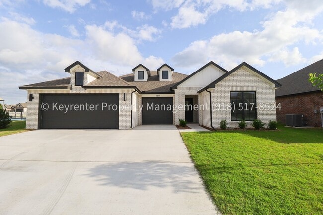 Building Photo - Stunning New Construction Simmons Home - 5 Bed 3 Bath - Pond View!