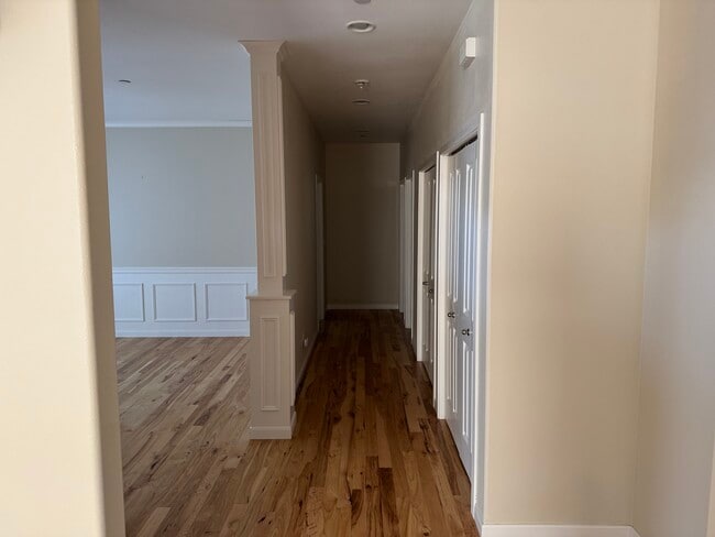 Photo - 17111-17111 111th St E