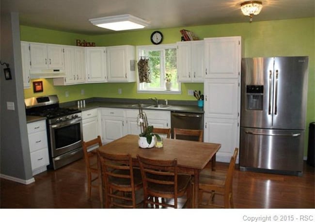 Photo - 930 Baltic St