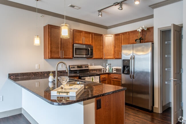 The Beaufort-2 - 1Br,1B - 724 SF - The Seasons of Carmel