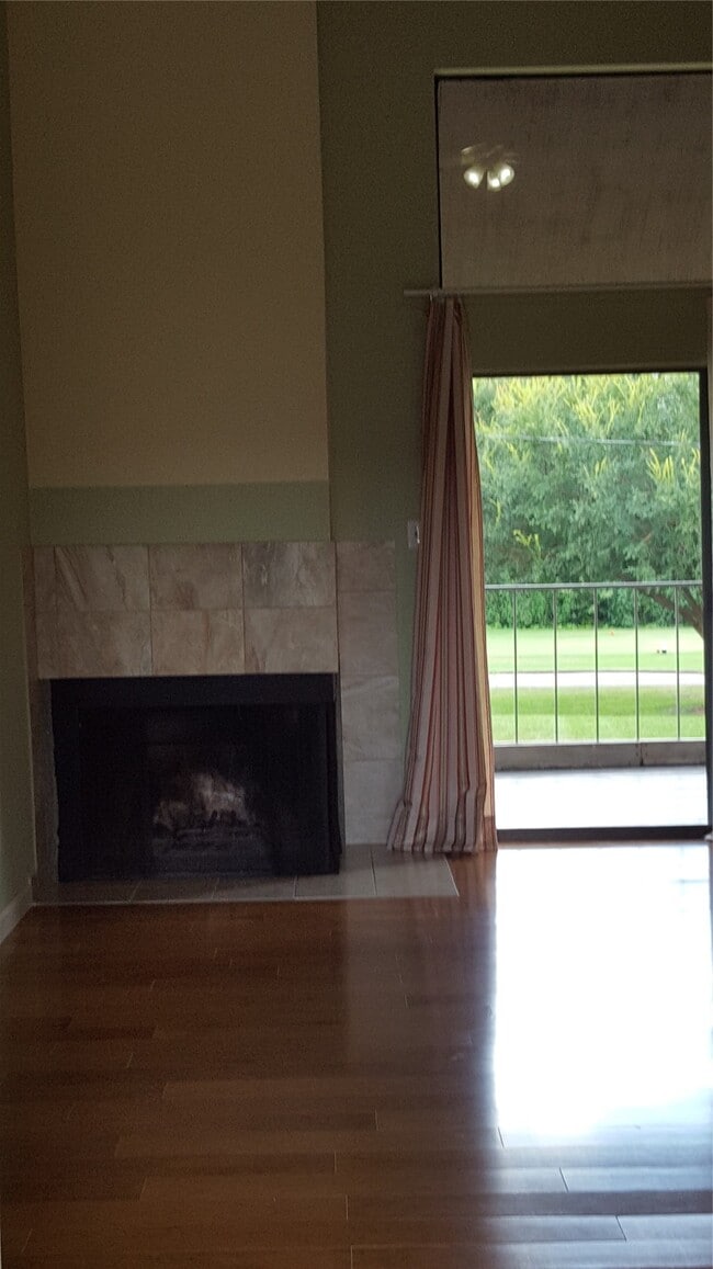 Photo - 8483 Sands Point Dr