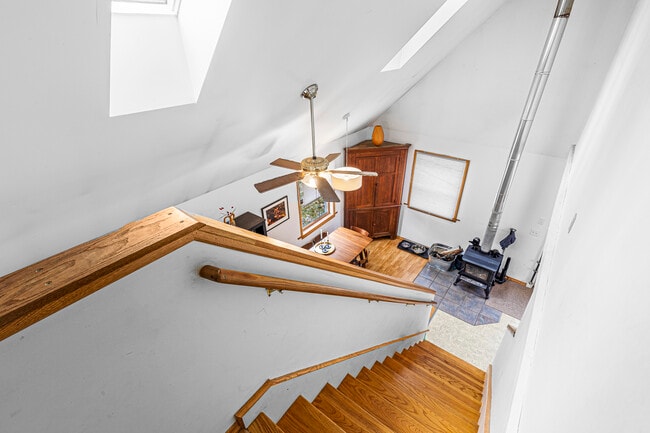 Photo - 45 Caroline Dr