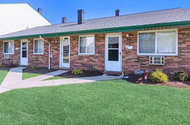 Photo - Summertree 7701 Sharon Dr