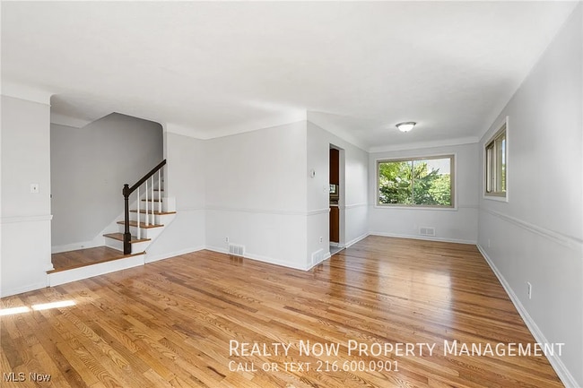 Photo - 15334 Triskett Rd Unidad 2