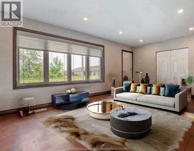 Photo - 1115 Morton Dr