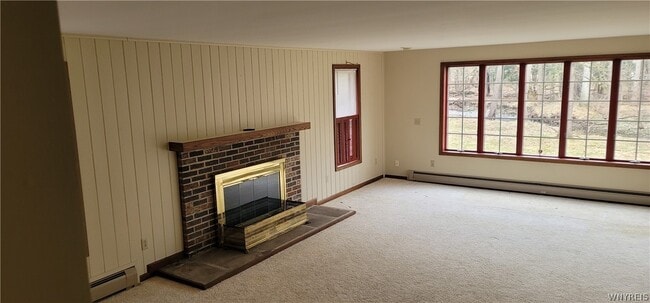 Photo - 1028 E Main St