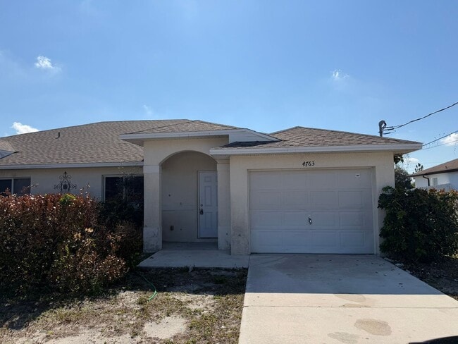 Building Photo - 4763 22nd St SW