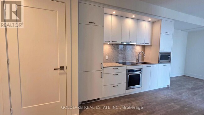 Photo - 858 Dupont St Unit 601