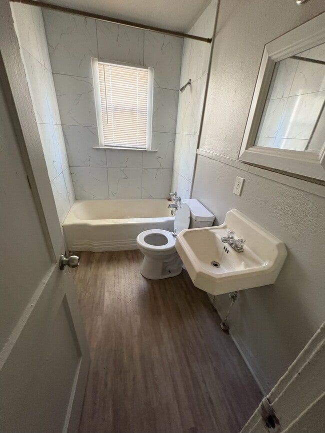 Photo - 2821 Corbitt St