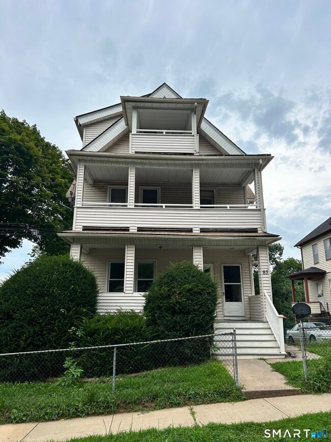 Photo - 83 Pleasant St