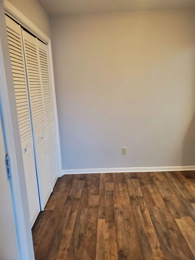 Photo - Hampton Club