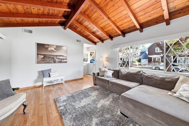 Photo - 2104 E Ocean Blvd