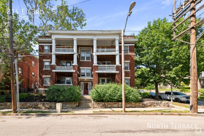 Building Photo - 814 E 43rd St Unit 5 Rental