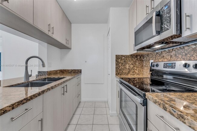 Photo - 9730 Hammocks Blvd Unit 101-28