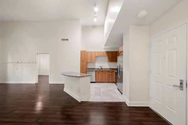 Building Photo - 510 NW 84th Ave Unit 116