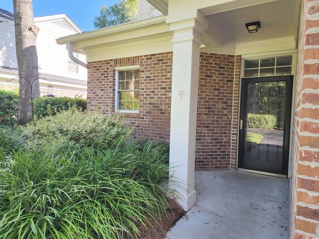 Photo - 613 Golden Bear Dr