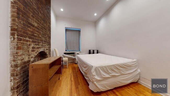 Photo - 332 E 93rd St Apartment Unit 1B