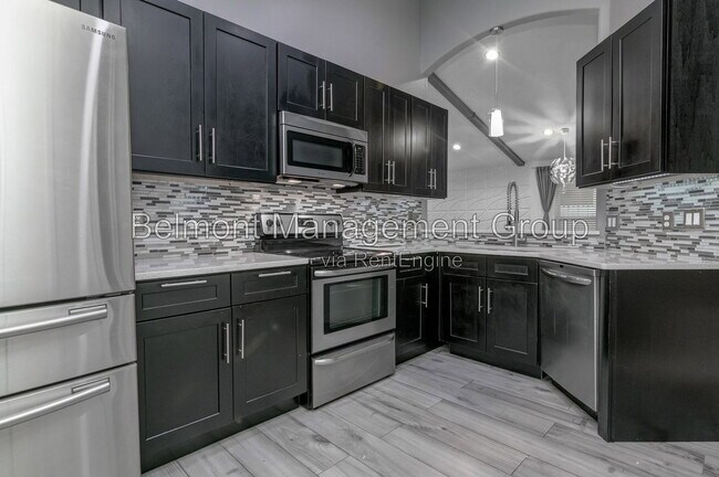 307 Woodbay Ct