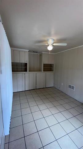 Photo - 3604 Kell St