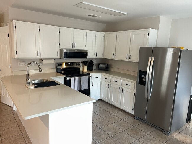 Photo - 106 Morgan Ln