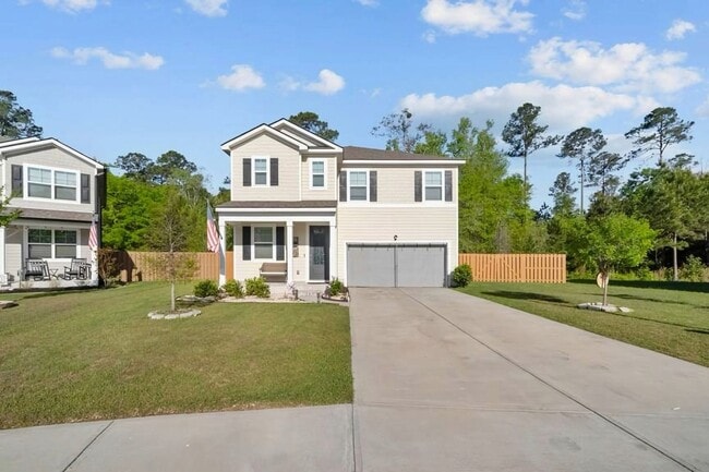 Photo - Highly Desirable 4 Bedroom Home with Serene Cul-de-Sac Living in Watergrass Community