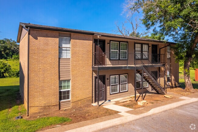 105 Michael Ave - 105 Michael Ave