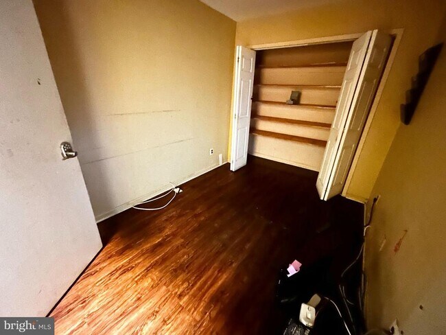 Photo - 3824 Lancaster Ave