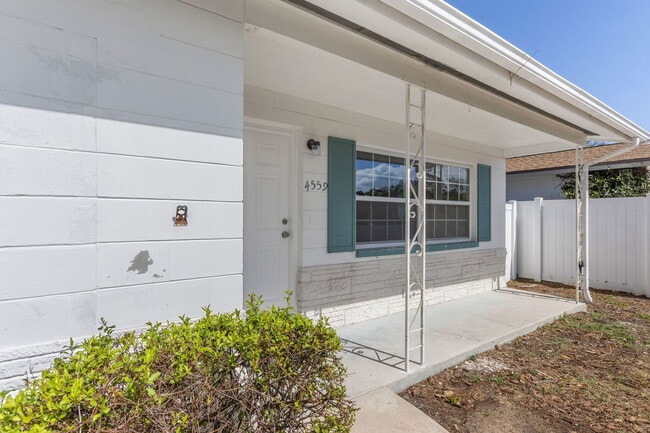 Photo - 4559 33rd Ave N