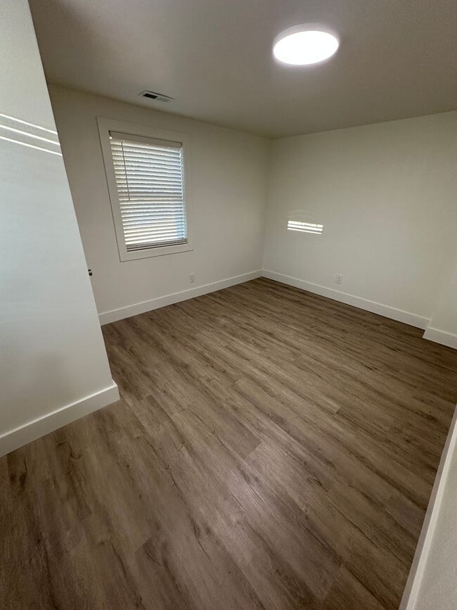 Photo - Mercer Homes Unit 1010-A