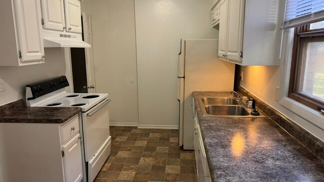 Photo - 39 Sutton Ct Unit 39
