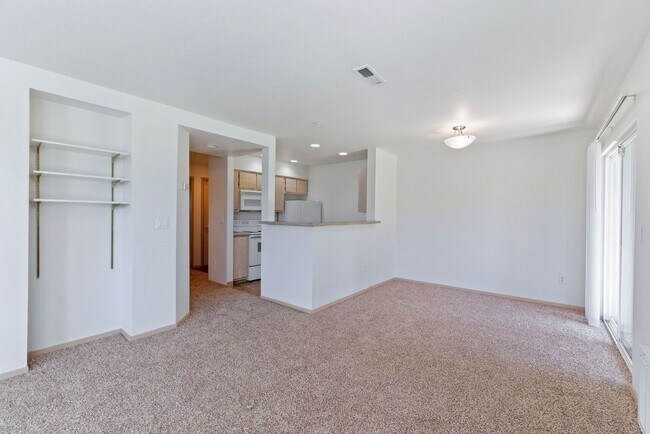 Photo - Maple Ridge Apartments