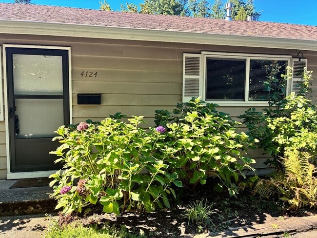 Photo - 4122-4130 SE Howe St Unidad 4124