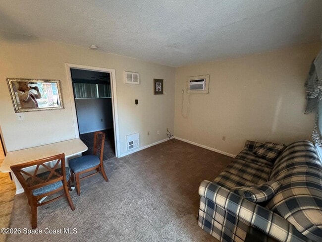 Photo - 2095 Pineapple Ave Unit 7