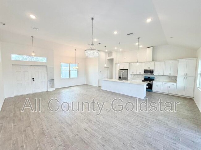 Photo - 14300 Kay Ln