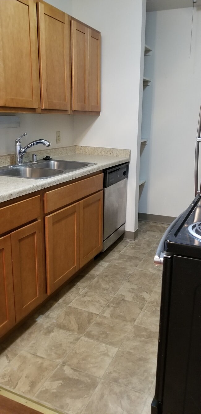 Springdale Apartments For Rent in Waukesha, WI