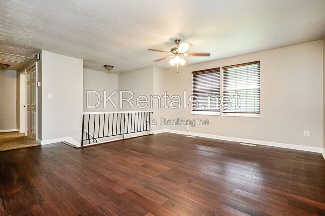 Photo - 5728 Salem Rd