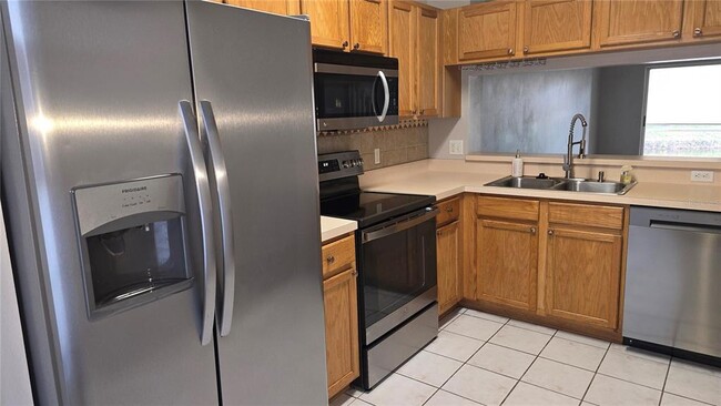 Photo - 4638 Sabal Key Dr