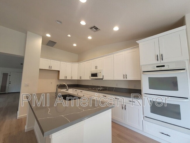 Photo - 4405 Dusham Cir