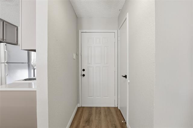 Photo - 7429 Kingswood Dr