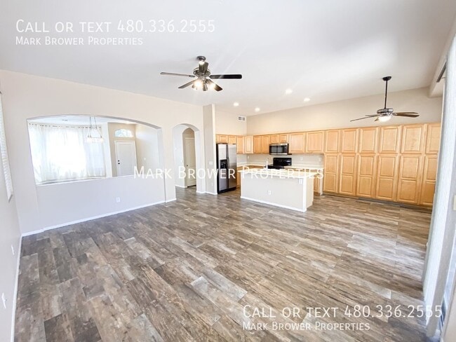 Photo - 3918 E Juanita Ave
