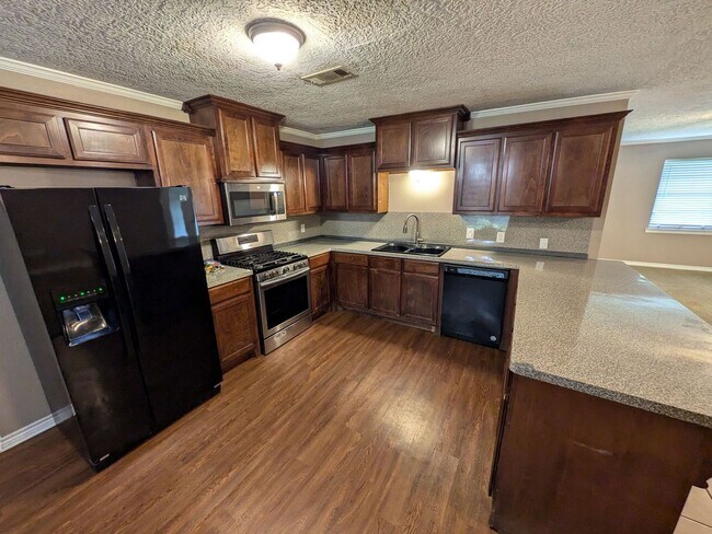 Photo - 2430 Granger Dr