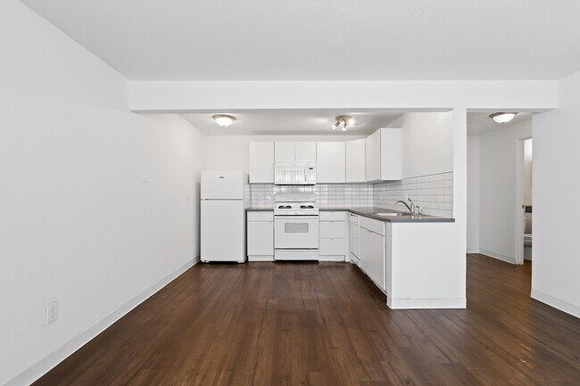2800 W 26th