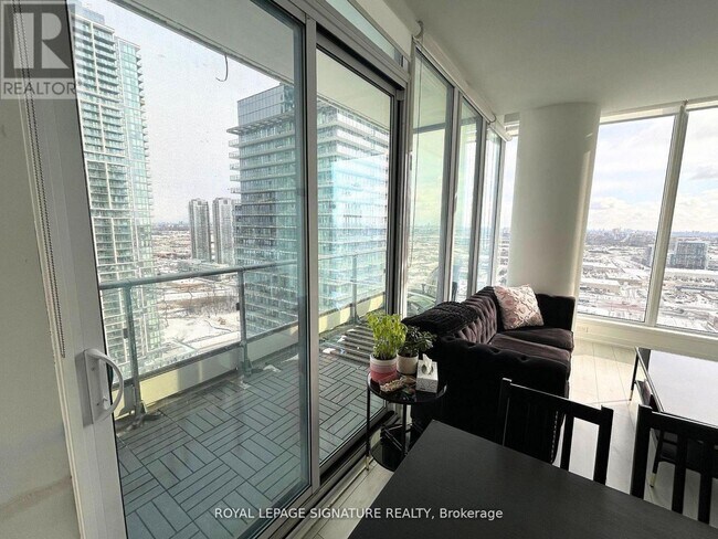 Photo - 950 Portage Pkwy Unité 3206