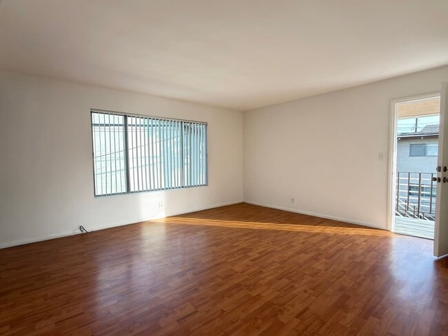 Photo - LB1702 (lease only) Apartment Unit 4