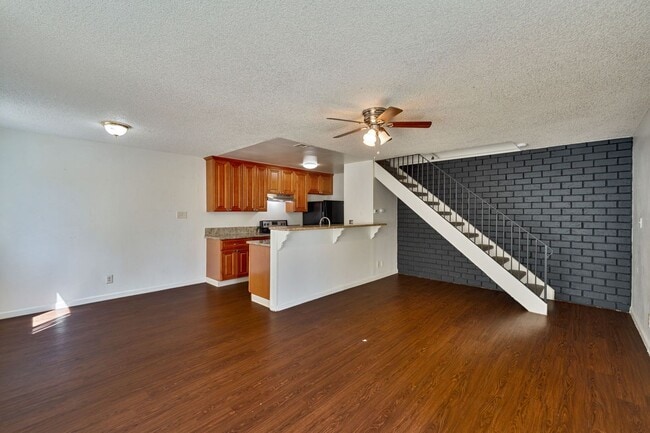 Photo - 7424 Franklin Blvd